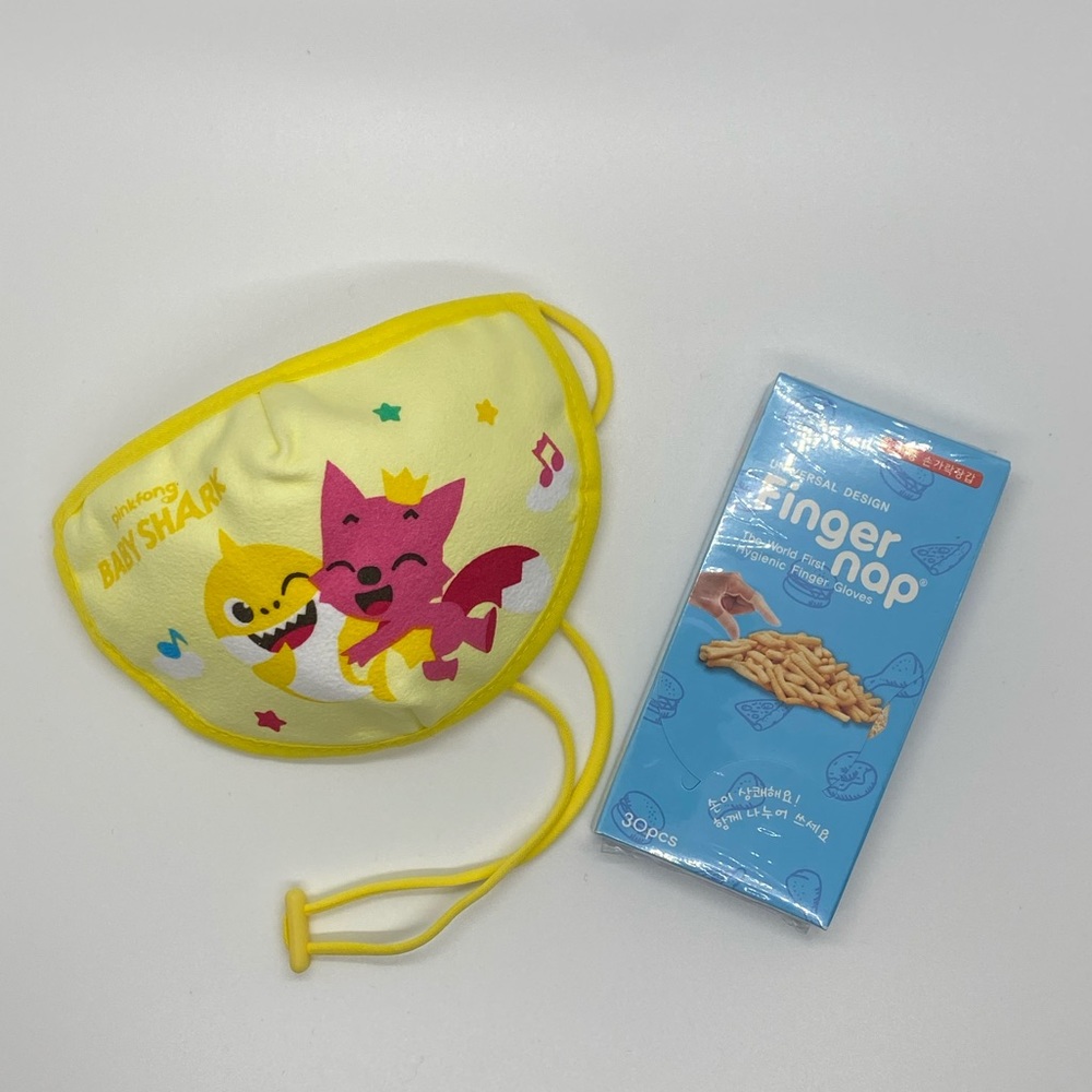3D pinkfong baby shark mask and finger nap